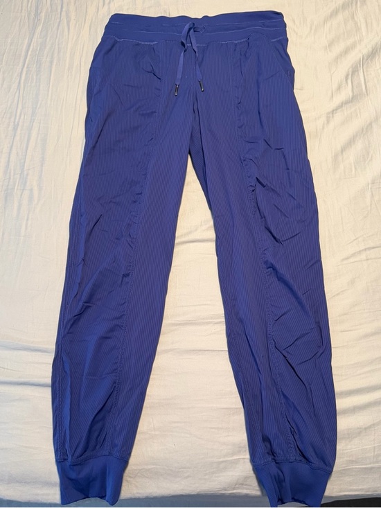 lululemon athletica Pants - Lululemon Dance Studio Mid-Rise Joggers in Psychic Size 8